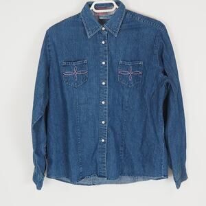 Vintage Women's Wrangler Blues Denim Shirt Pearl Snap Button Up Western